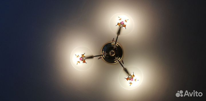 Люстра 3-х рожковая