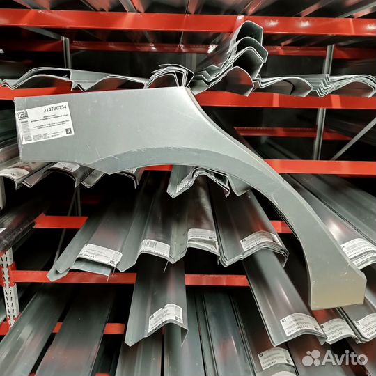 Арка правая Toyota Corolla E140E150 2006-2013 seda