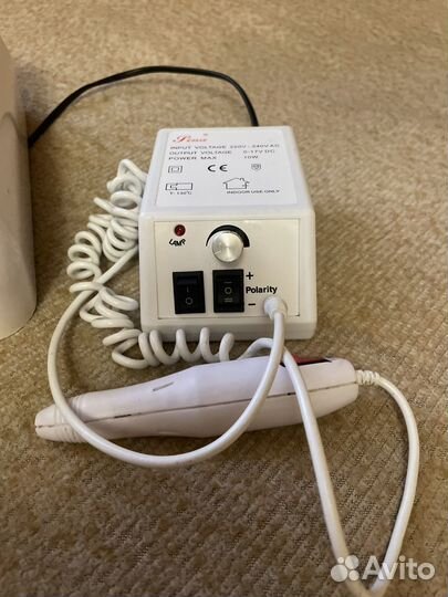 Лампа для маникюра и аппарат