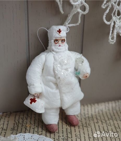 Ватная игрушка Айболит