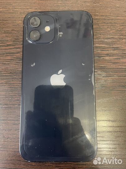 iPhone 12, 64 ГБ