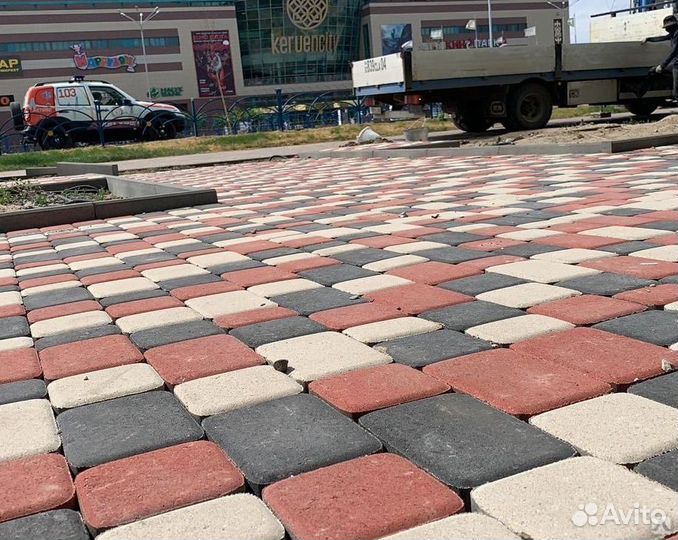 Укладка тротуарной плитки