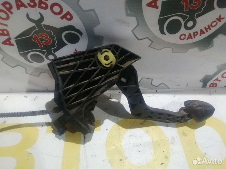 Педаль газа электронная Volkswagen Polo, 2012