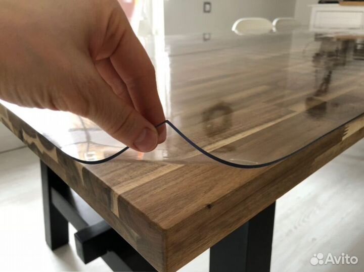 Гибкое мягкое стекло