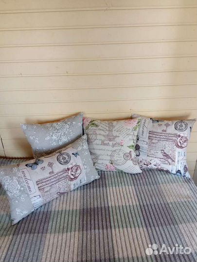 Подушка декоративная