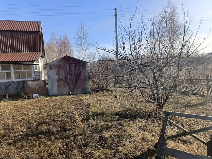 Дача 31,8 м² на участке 7 сот.