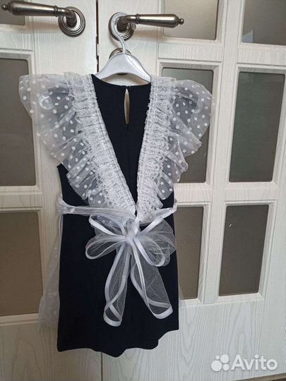 Школьный фартук