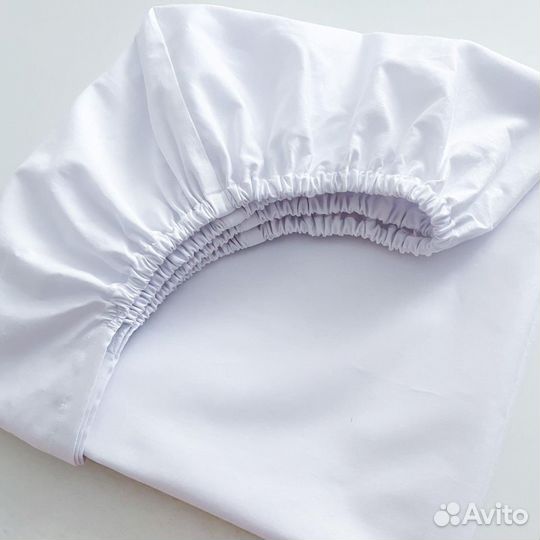 Новый комплект в кроватку. Бортики