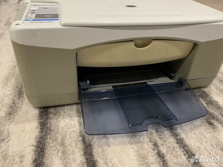 HP DeskJet F370 (на запчасти)