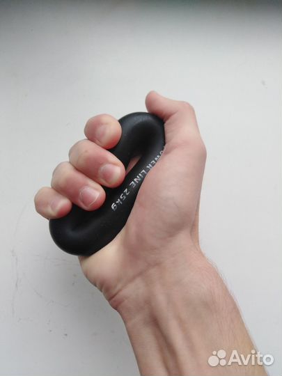 Эспандер кистевой torneo 25 кг