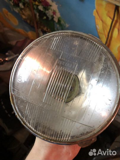 Фара чешская 2106