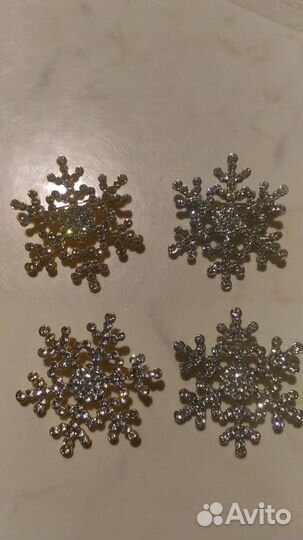 Брошь на валеши