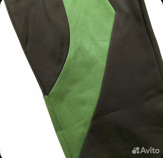 Штаны Corteiz 25 черные с зеленым