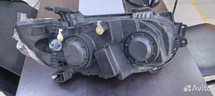Фара левая Шевроле Авео Т300 (2011-2020) новая
