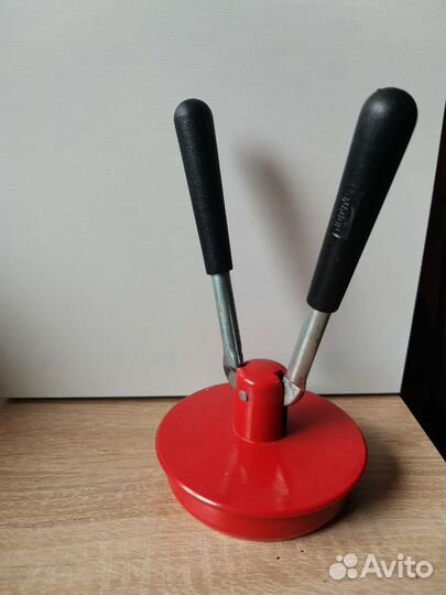 Закаточная машинка