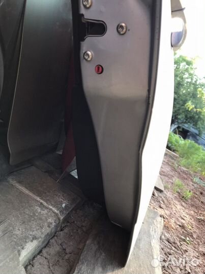 Дверь задняя правая на opel astra H седан