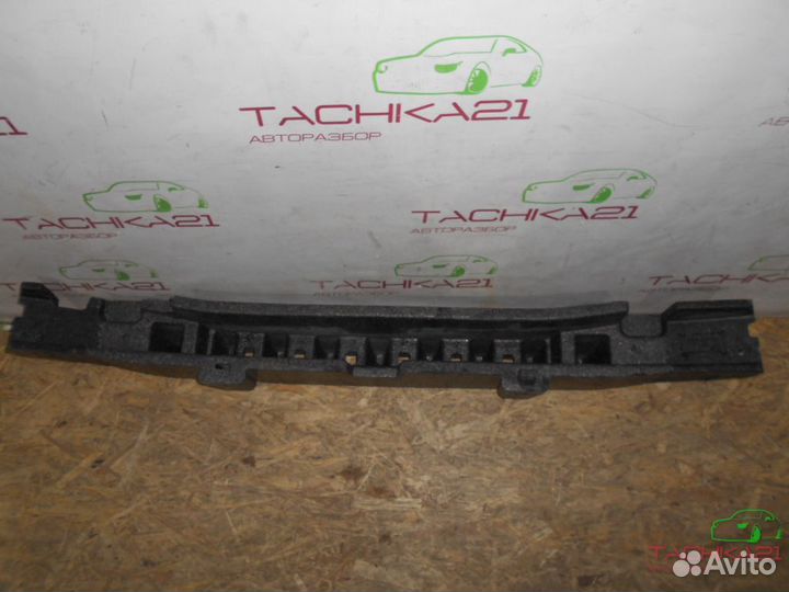 Абсорбер переднего бампера VW Scirocco (2008-2017)