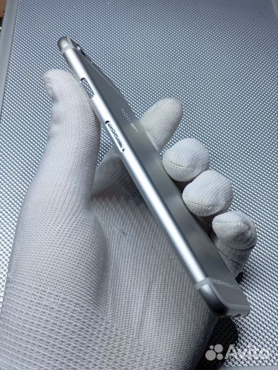 iPhone 6. Задняя крышка. Корпус. Оригинал. Идеал