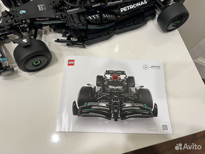 Lego Technic 42171 Гоночная машина Mercedes-AMG F1