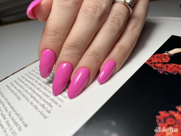 Маникюр и педикюр