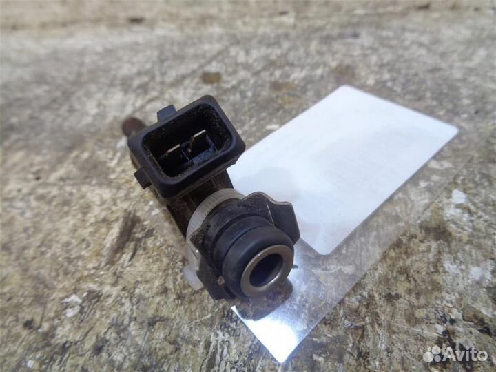 Форсунка инжекторная электрическая BMW 3-серия E9