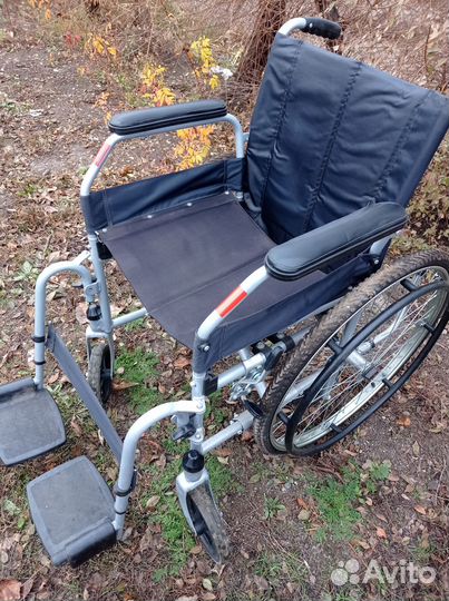 Кресло каталка инвалидная