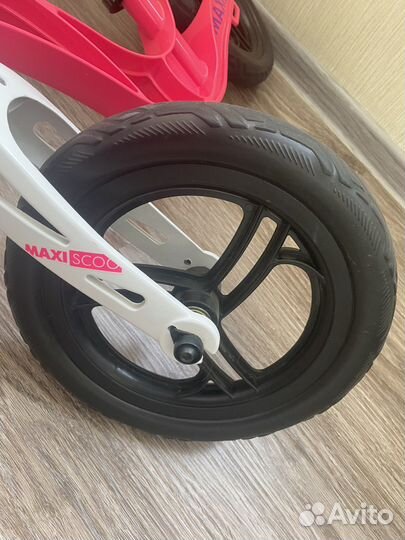 Беговел maxiscoo