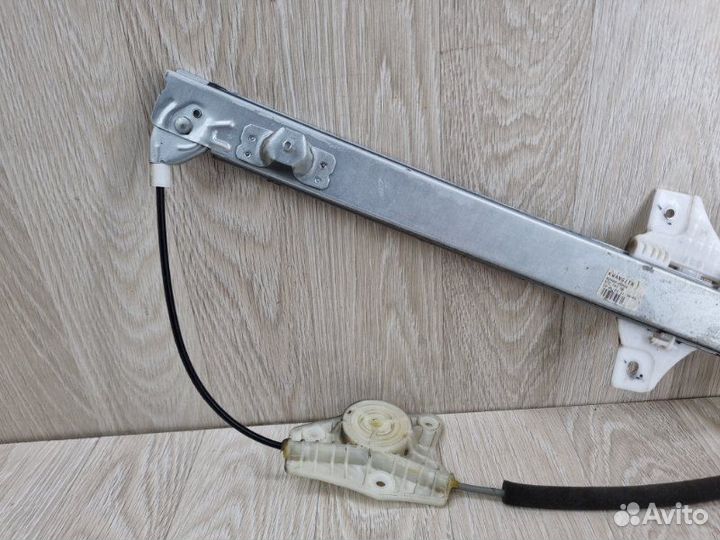 Стеклоподъемный механизм передний правый Hyundai