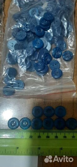 Пуговицы пласмас,обмен,по 35 коп