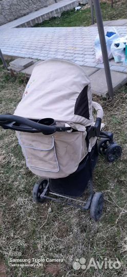 Прогулочная коляска