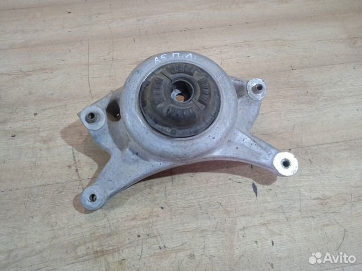Опора амортизатора передняя левая Audi A5 купе 3.2