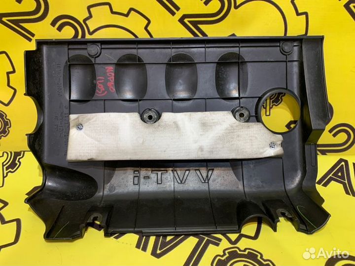 Декоративная крышка двс Toyota Ist NCP60 2NZ-FE