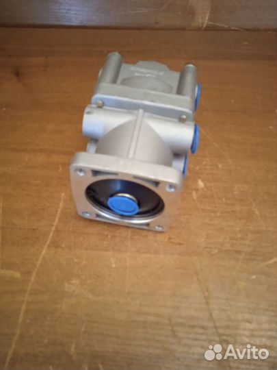 Кран главный тормозной баф 1044 юджин 1080 фотон