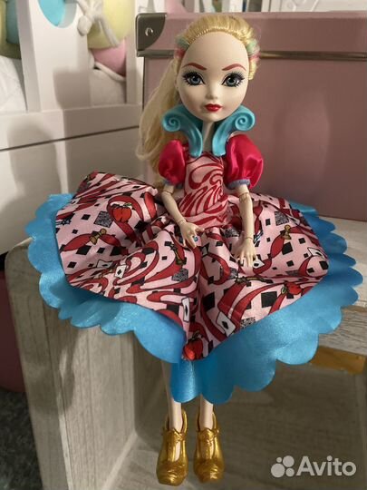 Кукла ever after high Эвер афтер хай Эппл Вайт