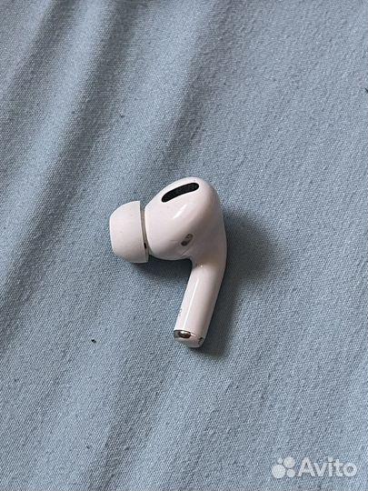 Наушник AirPods Pro правый