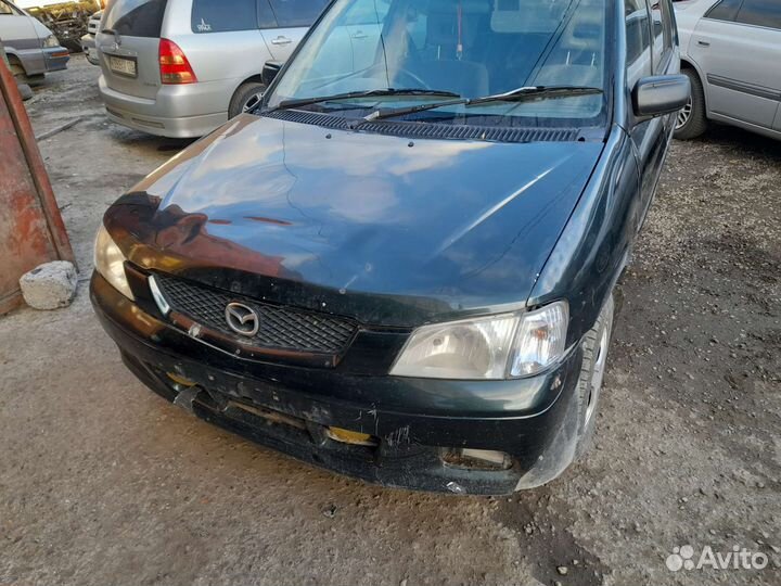 Авто в разбор на запчасти Mazda Demio