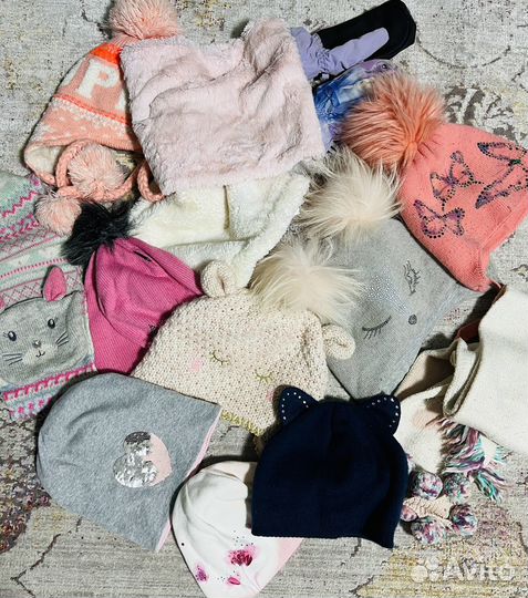 Шапки пакетом для девочки 7-8 лет