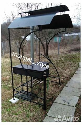 Мангал с крышей