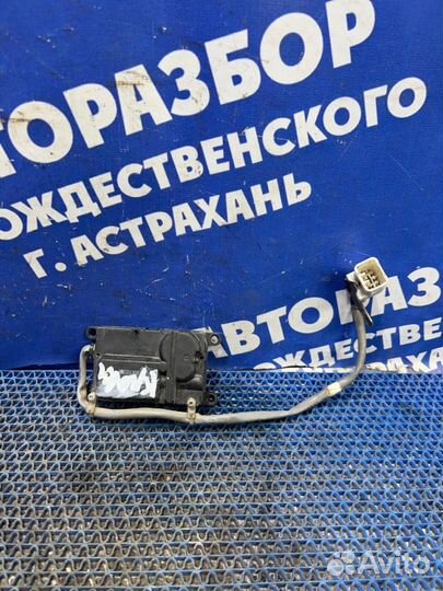 Моторчик заслонок отопителя Mitsubishi Pajero 2