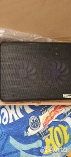 Подставка для ноутбука с активным охлаждением