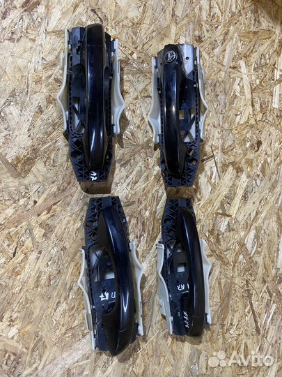 Ручка двери наружная Skoda Octavia A7 13-21