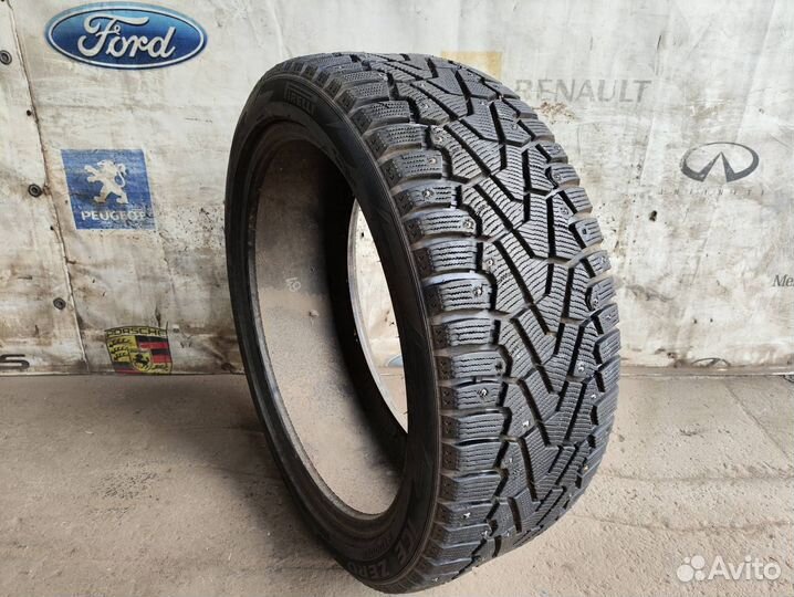 Pirelli Ice Zero 245/40 R20 99T