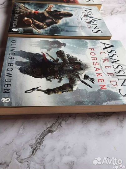Книги Assassin's Creed на английском