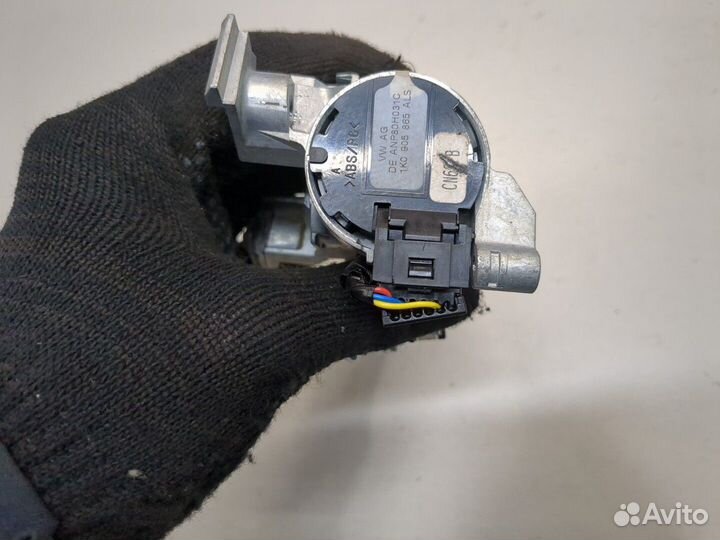 Замок зажигания Volkswagen Touran, 2009