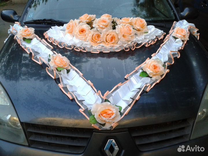 Свадебное украшение на машину в прокат