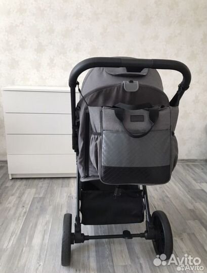 Прогулочная коляска luxmom