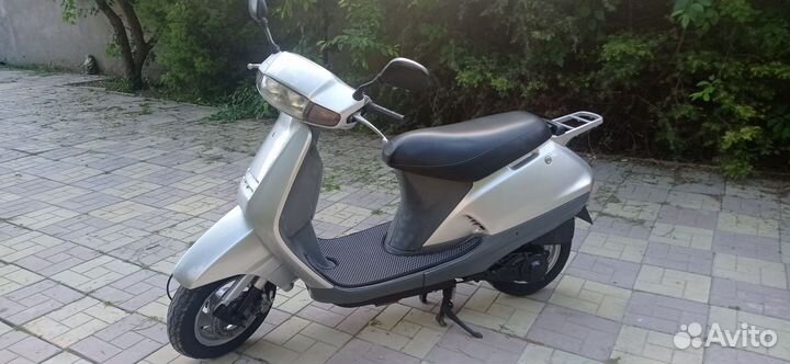 Honda lead af 20