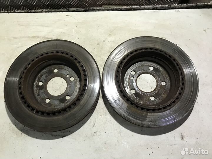 Диск тормозной задний Mercedes Benz W220