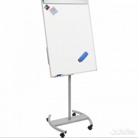 Флипчарт на колесах мобильный