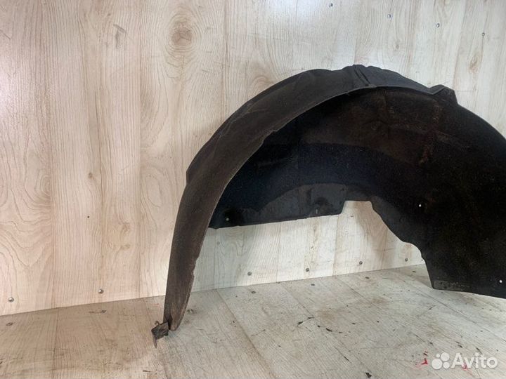 Локер задний правый Vw Touareg 2 3.0 TDI casa 2012